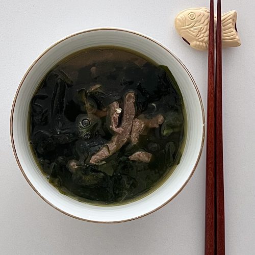 korean seaweed beef soup (miyeokguk)