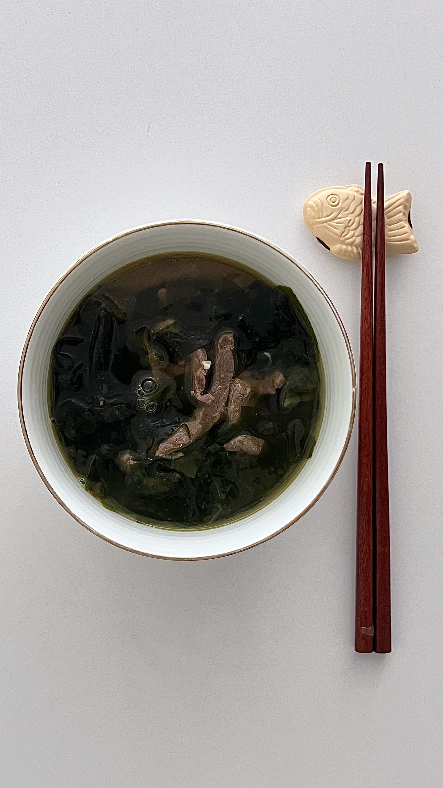 Korean Seaweed Soup (Miyeokguk)
